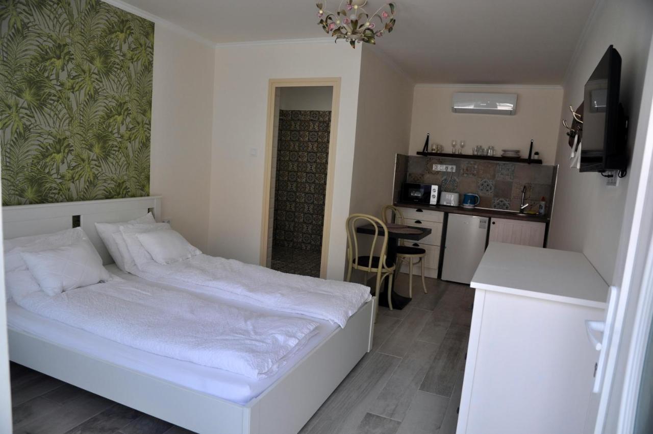 River Apartment Makó Εξωτερικό φωτογραφία