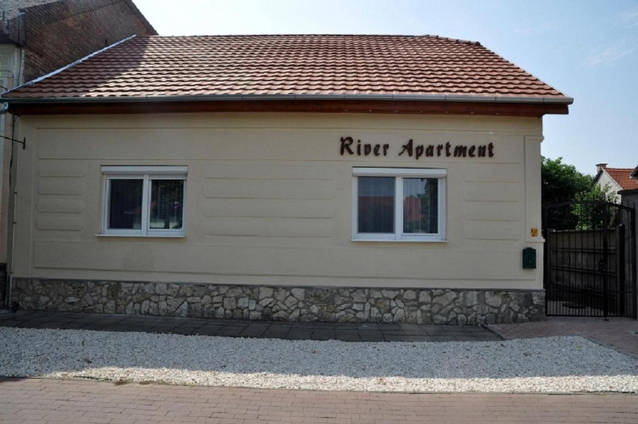 River Apartment Makó Εξωτερικό φωτογραφία